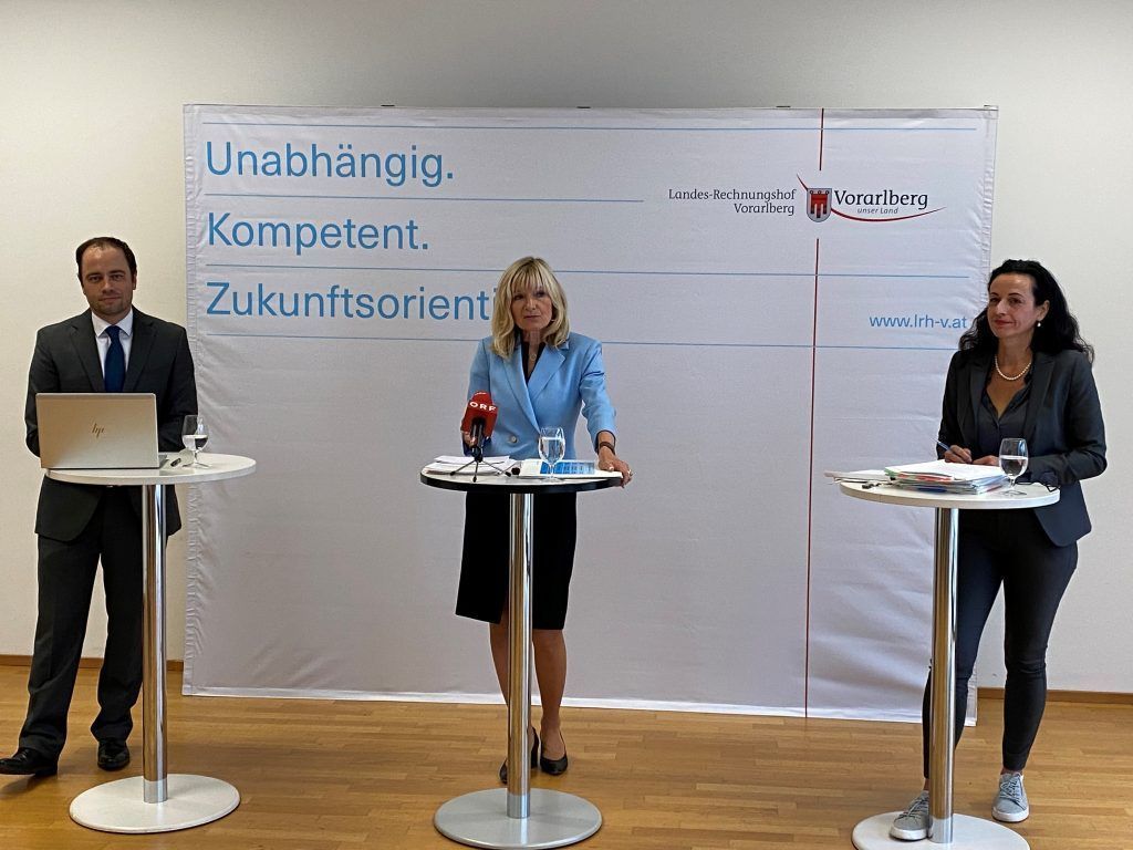 Warum das Land mit externen Beraterleistungen vorsichtiger sein sollte