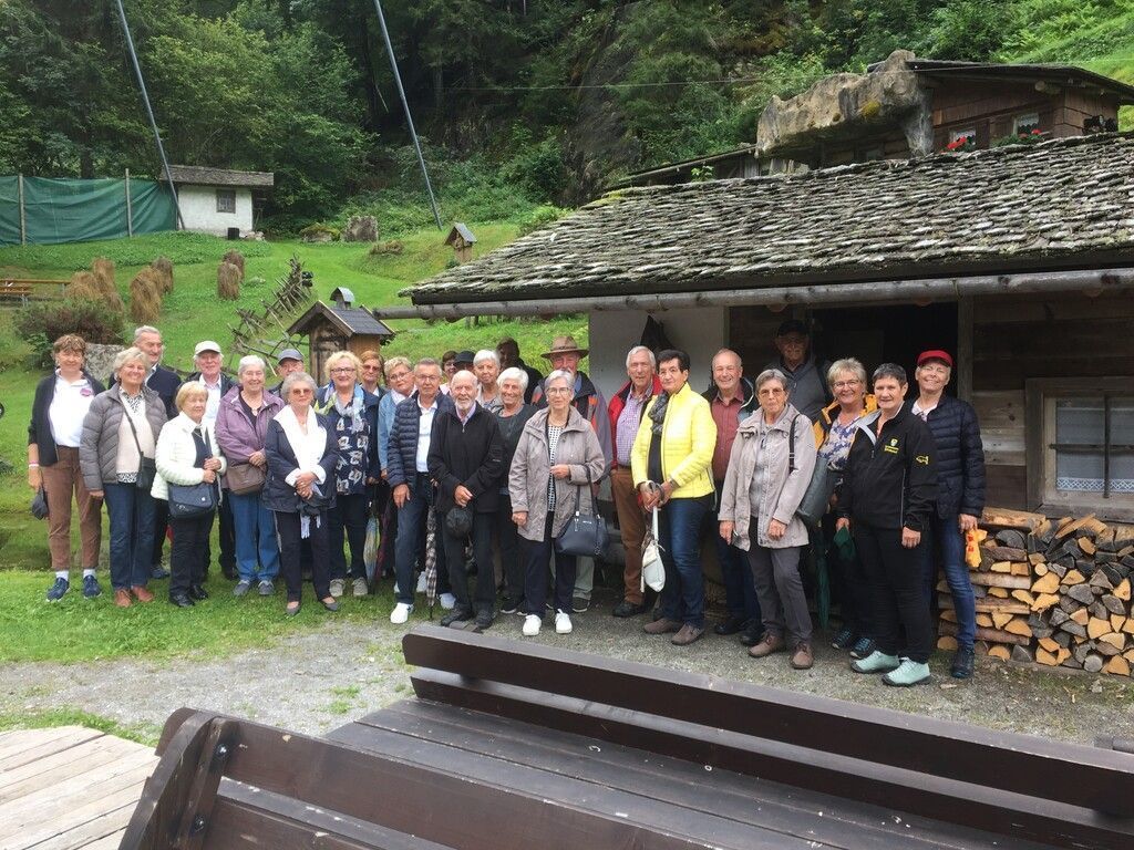 Eingesendet. Vereinsnachrichten aus dem Bezirk