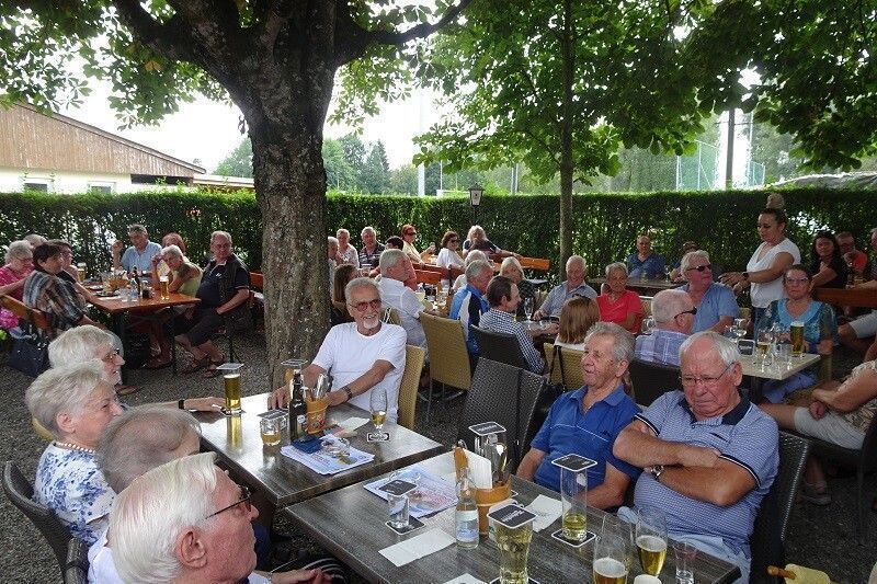 Eingesendet. Vereinsnachrichten aus dem Bezirk