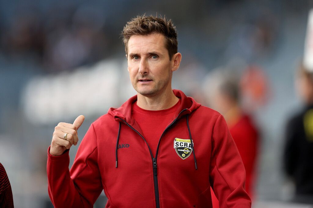 100 Tage im Amt, doch die große Zufriedenheit fehlt noch bei Miroslav Klose. »C1