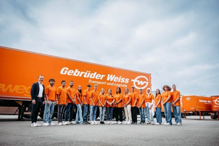 Gebrüder Weiss 95 junge Frauen und Männer starten beim Logistiker ihre Lehre, 16 davon in Vorarlberg. gw/Sams
