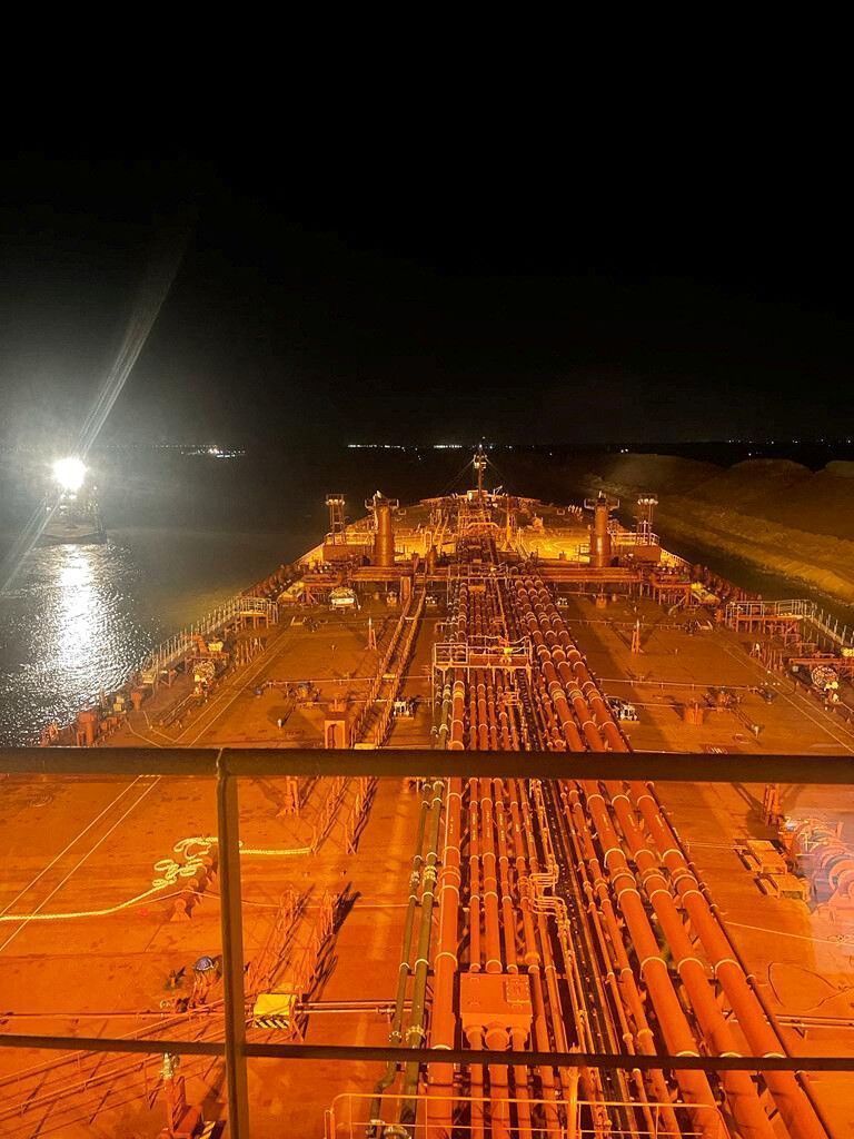 Tanker blockiert mehrere Stunden ägyptischen Suezkanal