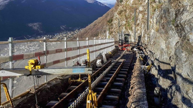 Im Tessin erneuert Rhomberg Sera die Zahnradbahn auf den Monte Generoso.