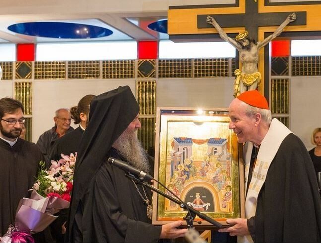 Kardinal Schönborn übergab Kirche an Serbisch-Orthodoxe