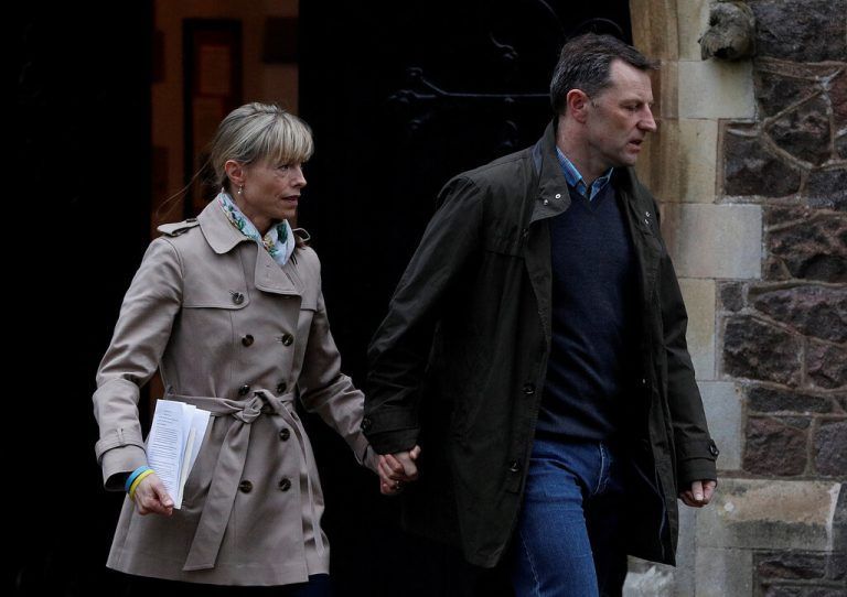 Kate und Vater Gerry McCann sind anfangs selbst unter Verdacht gestanden.  Reuters
