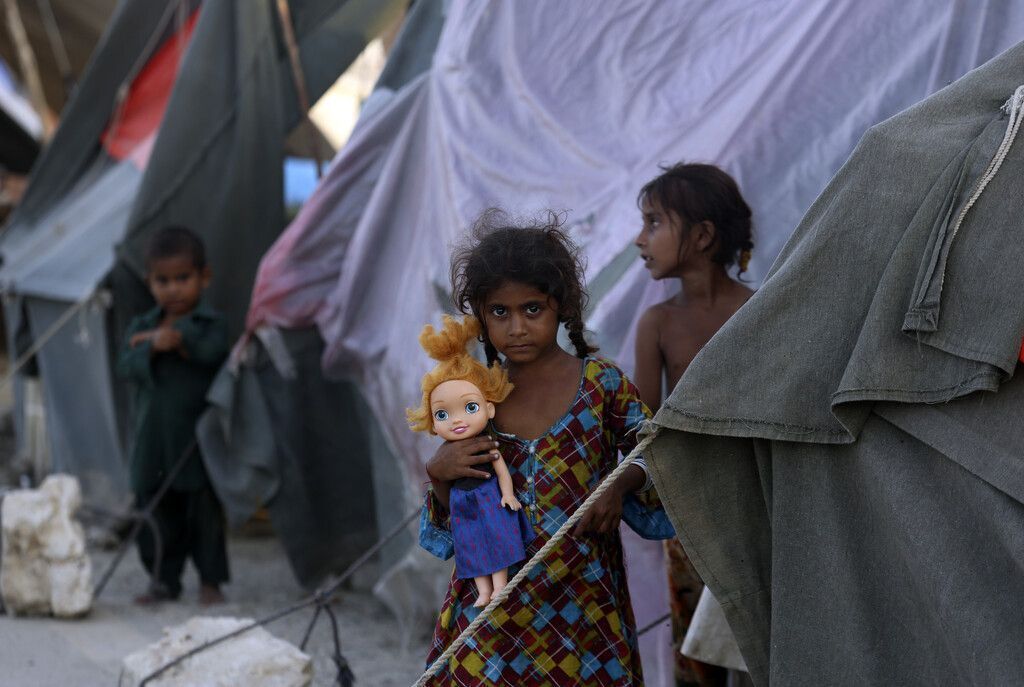 UN: Mehr als drei Millionen Kinder wegen Flut in Pakistan gefährdet