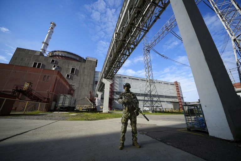 Russische Truppen halten das ukrainische Kraftwerk seit Anfang März besetzt. AP