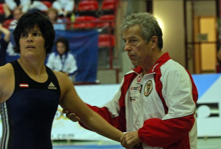 Tochter Nikola feierte mit ihrem Vater als Trainer fünf WM- und EM-Titelgewinne. VN/STiplovsek