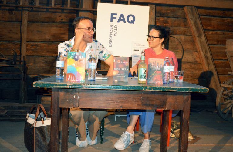 Zita Bereuter im Gespräch mit Autor Daniel Schreiber. cro