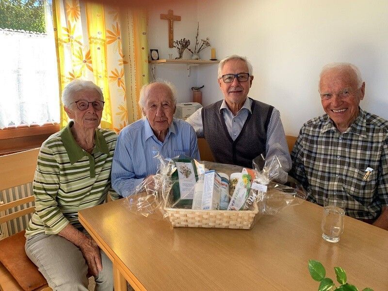 PVÖ Klaus/Weiler gratuliert Hubert Reichl zum 95er