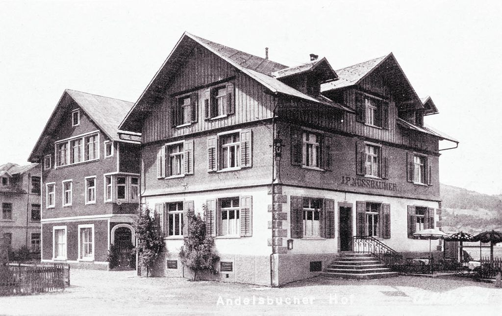 Zwei Wälderinnen in diplomatischer Mission
