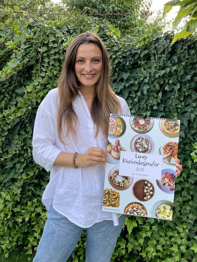 Auch einen Küchenkalender mit ihren eigenen Rezepten hat Begle im Jahr 2022 herausgebracht.