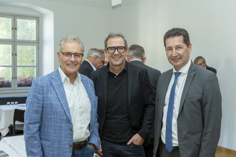 Alt-BR Edgar Mayer, Bernhard Ölz, Vorstandschef Harald Giesinger.