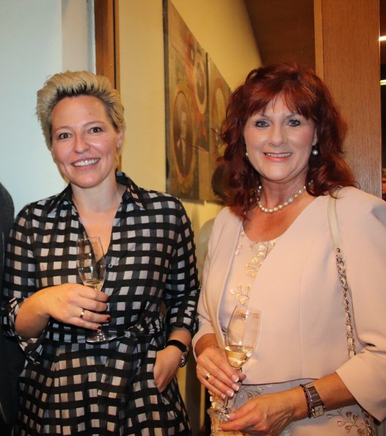 Anita Puschnig und Monika Raid.