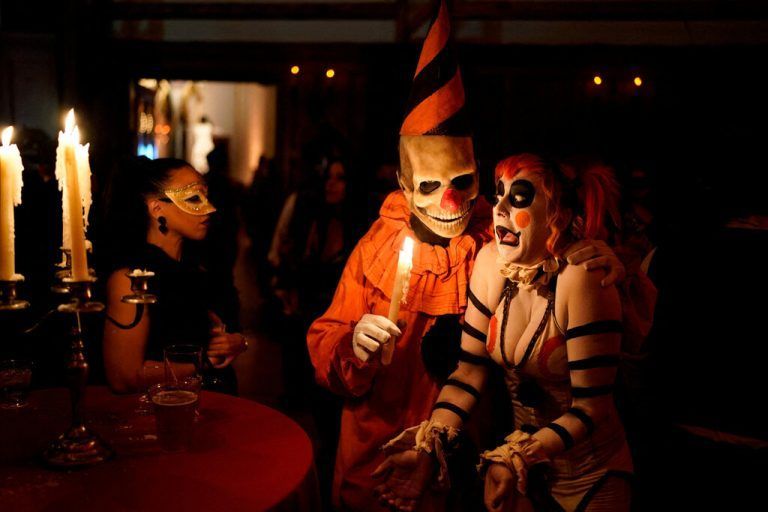 Das erste Mal seit Ausbruch der Covid-19-Pandemie finden im US-Bundesstaat Michigan wieder Halloween-Feiern statt. Reuters