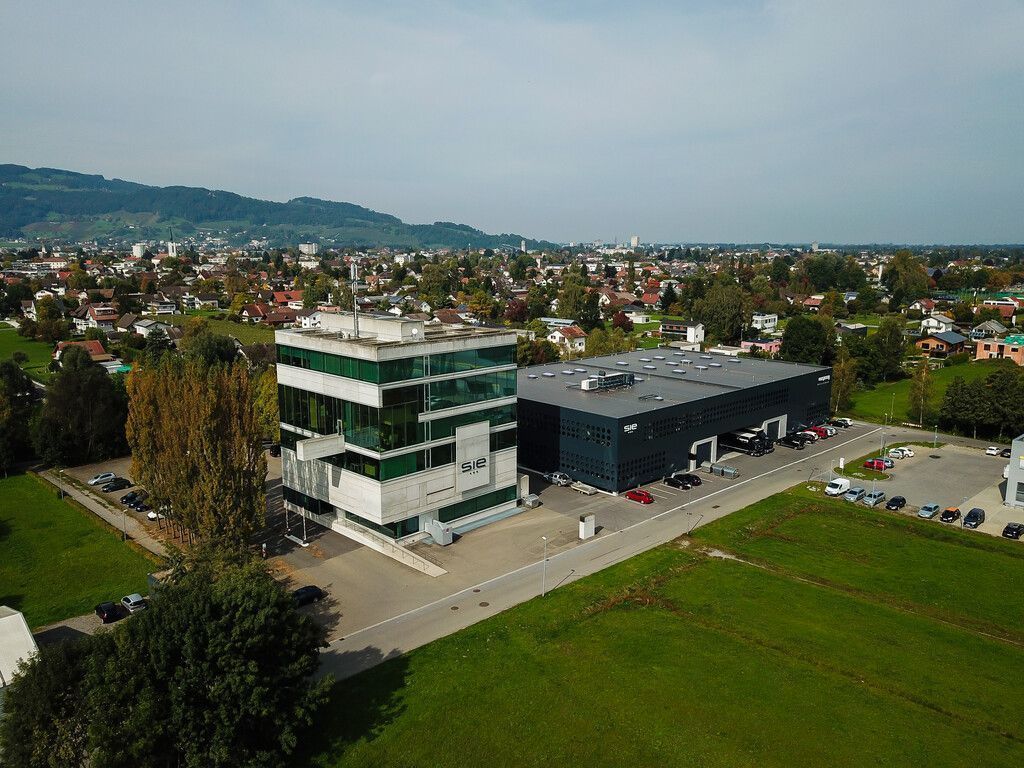 Blum übernimmt Mehrheit an S.I.E