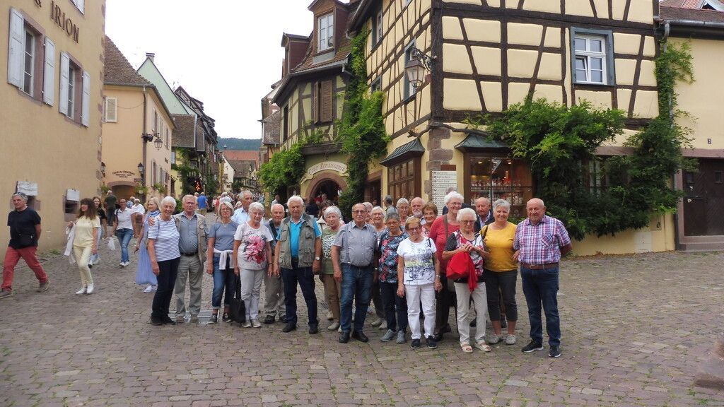 Eingesendet. Vereinsnachrichten aus dem Bezirk