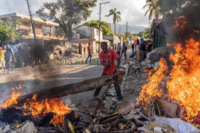 Die Unruhen in Haiti dauern an. Bei den jüngsten Protesten wird der Rücktritt von Interimspräsident Ariel Henry gefordert. AFP