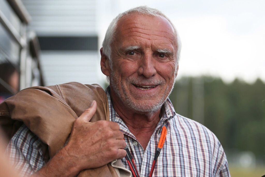 Vorarlberg trauert um Dietrich Mateschitz. »C8, 9