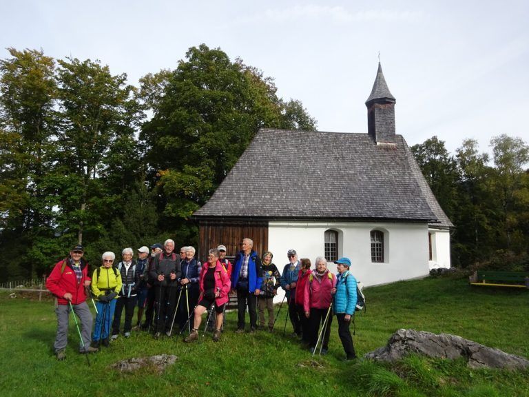 Ganz nach dem Motto: „Das Wandern im Herbst macht den Menschen stark für den Winter“ gingen die Bludenzer Pensionisten auf ihre Wanderung.Seniorenclub Bludenz