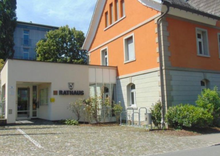 Mit Anfang des nächsten Jahres sollen Gemeindevertretungssitzungen dann auch per Live-Stream übertragen werden. <span class="copyright">MIMA</span>