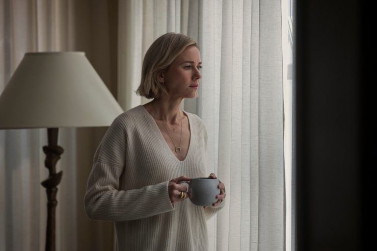 Hollywood-Star Naomi Watts schlüpft für „Watcher“ in die Rolle der Nora Brannock.Netflix