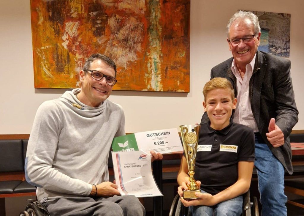 Maxi Taucher auf dem Stockerl mit den Besten