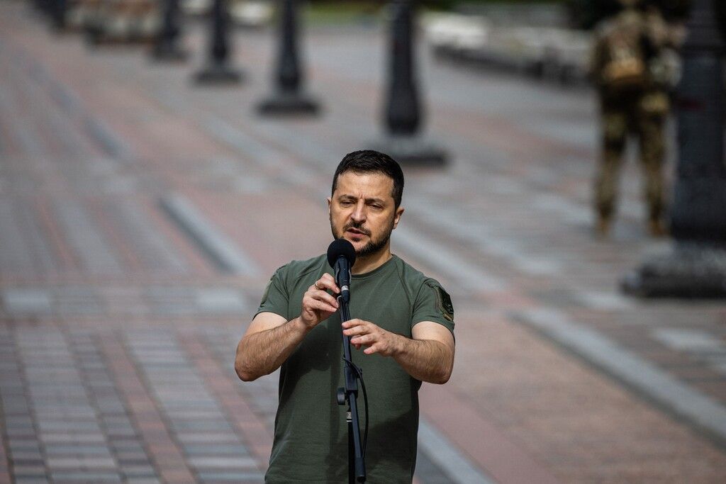 Selenskyj bittet um weitere Waffen