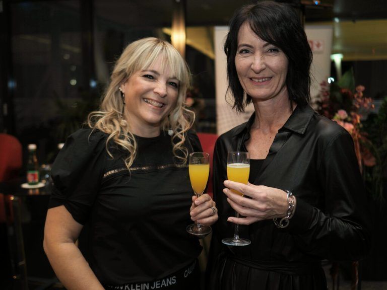 Tanya Wachter-Leidinger (l.) und Marita Bitschnau.