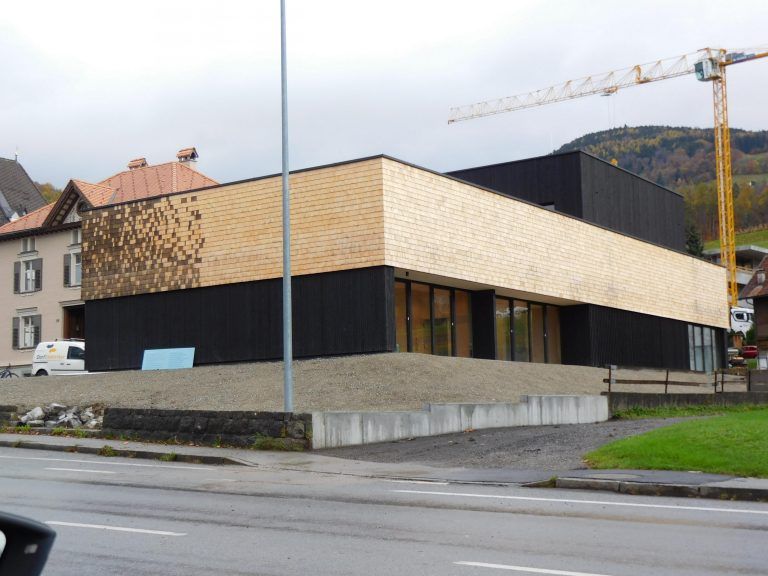 Das neue Pfarrheim wird noch vor Weihnachten fertiggestellt. <span class="copyright">MIMA</span>