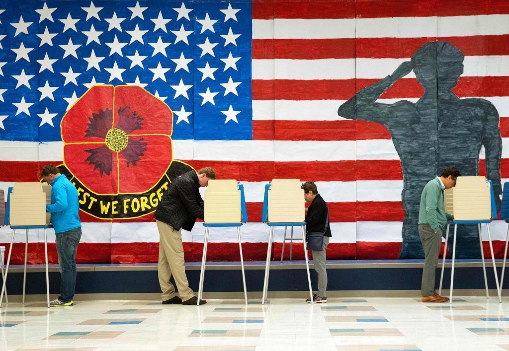 Demokraten können sich bei US-Zwischenwahl behaupten