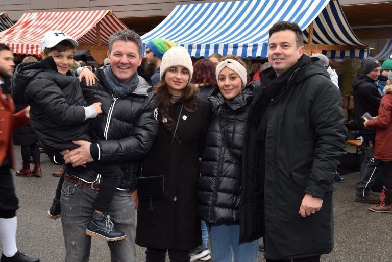 Wolfgang Walter mit Sohn Fredrik, Tina, Yasmin und Sandro Preite.