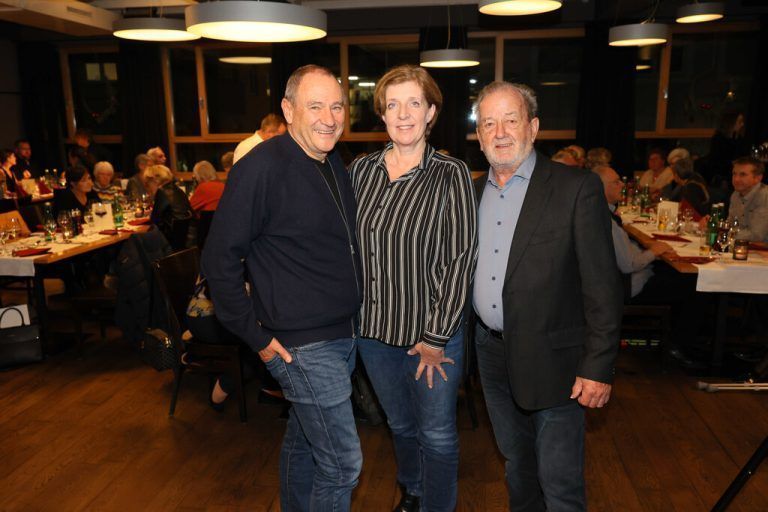 Anton Wastl, Birgit Loacker (je 1 Jahr) und Adolf Pircher (17 Jahre).