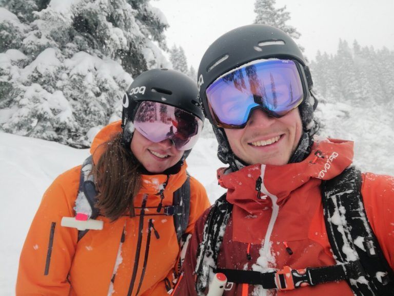 Auch im Winter sind die beiden aktiv. Sie lieben Skifahren und Skitouren. 