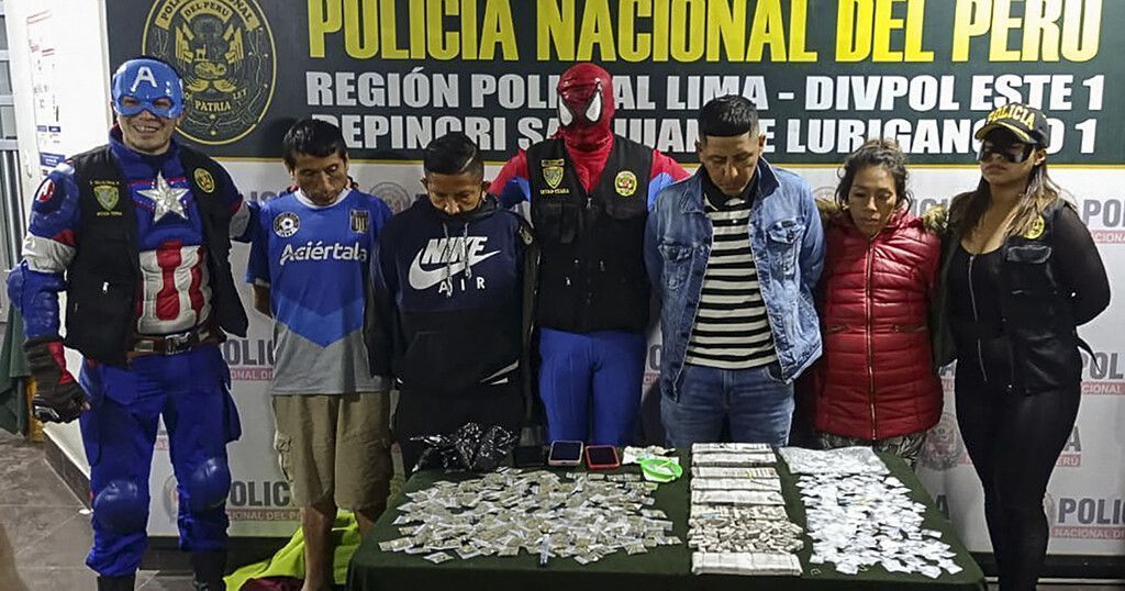Superhelden im ­Einsatz gegen Dealer