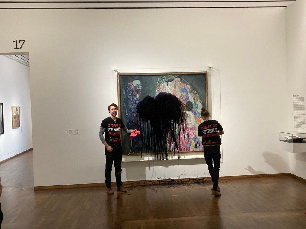 Ölattacke auf Klimt-Gemälde