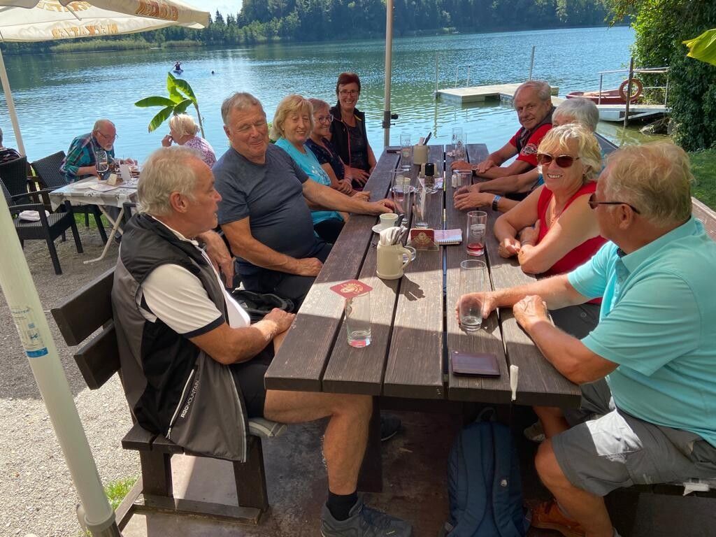 Eingesendet. Vereinsnachrichten aus dem Bezirk
