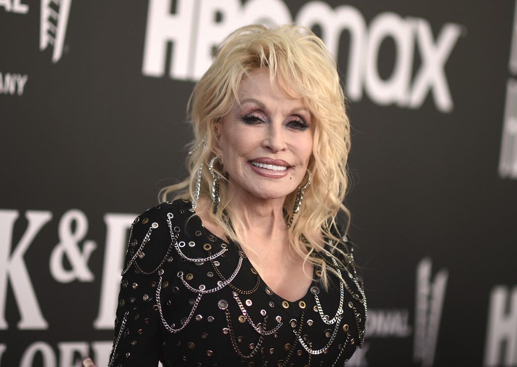 Jeff Bezos ehrt Dolly Parton