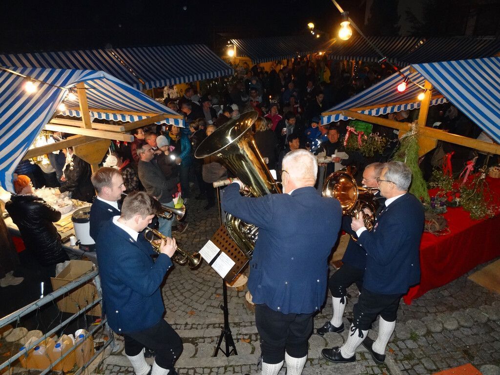 Adventmarkt in St. Anton