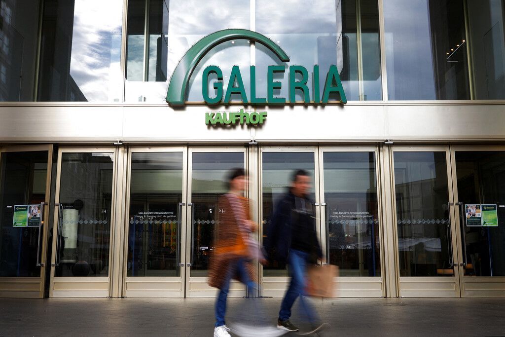 Auf Signa Real Estate könnte Galeria folgen