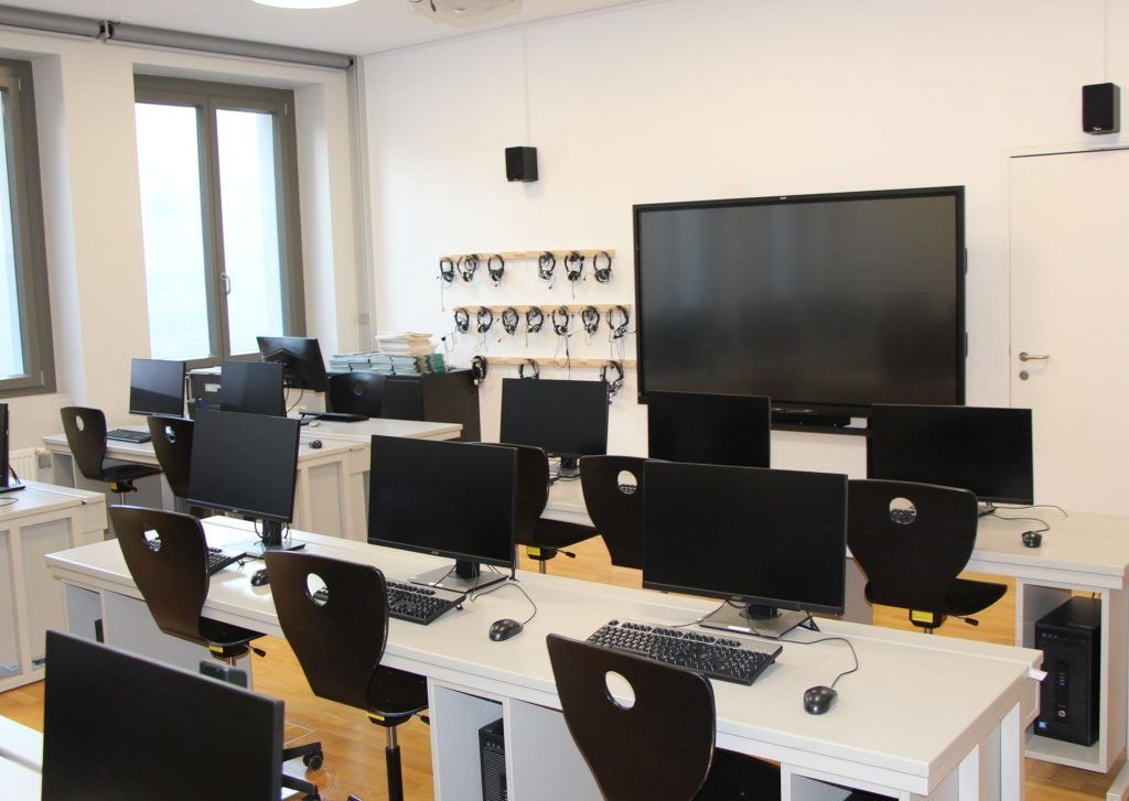 Kreide und Schwamm haben in Götzis ausgedient