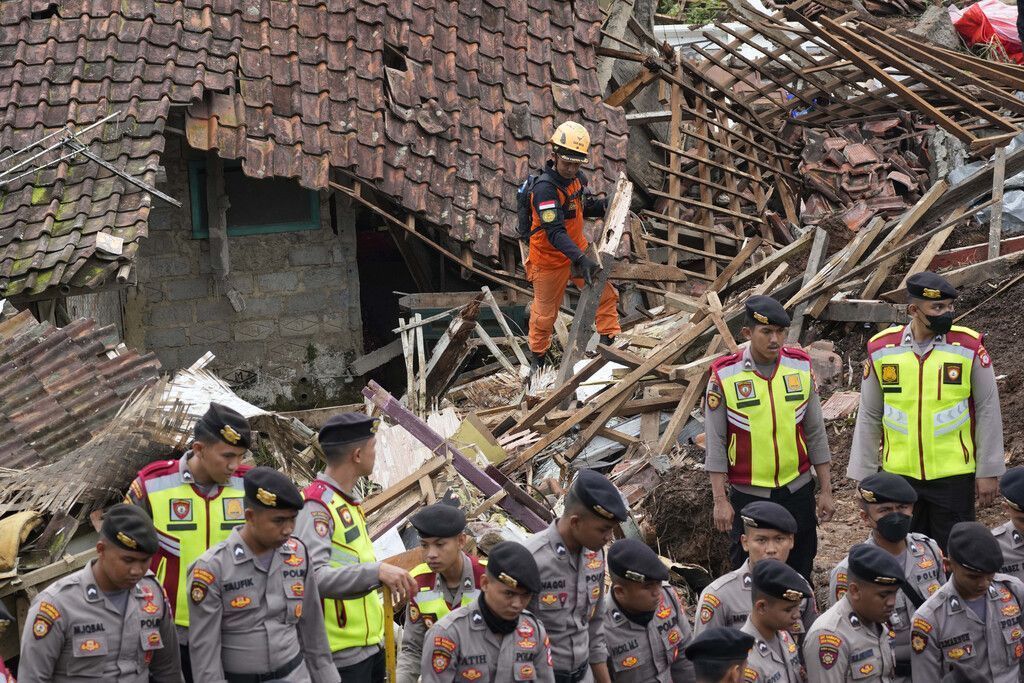 Hoffnung auf Überlebende nach Erdbeben in Indonesien schwindet