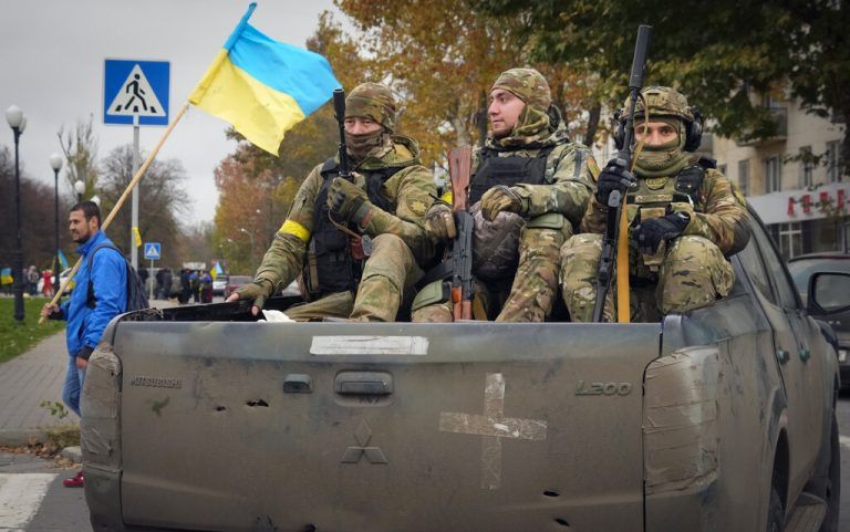 Ukrainische Soldaten in Cherson, die russischen Besatzer konnten vertrieben werden.AP