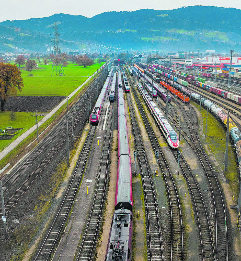 24 Stunden Stillstand auf fast allen Gleisen