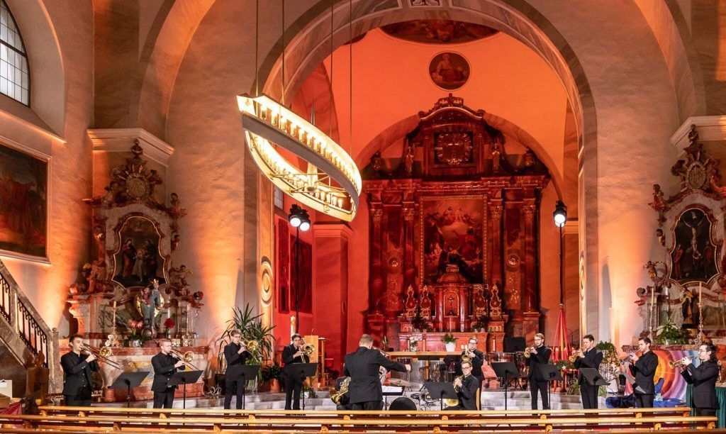 „Weihnachts-Special“ mit BrassAdventure und Chor
