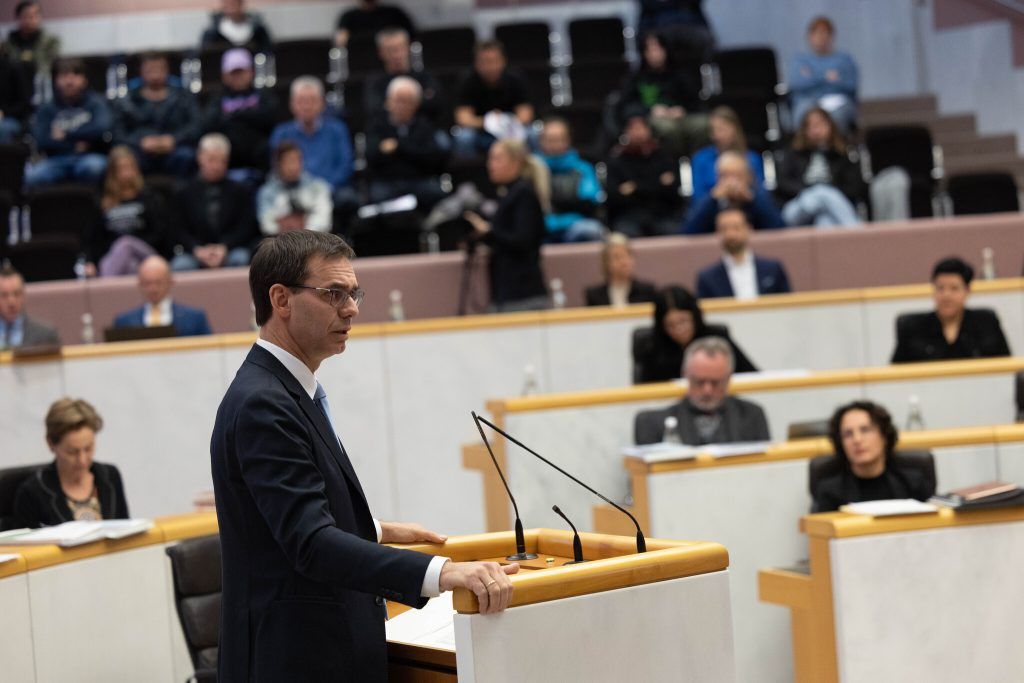 Landesvoranschlag 2023. Debatte nicht nur um Zahlen