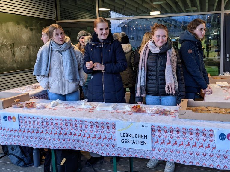 . Eines der Highlights war das Lebkuchen-Gestalten.