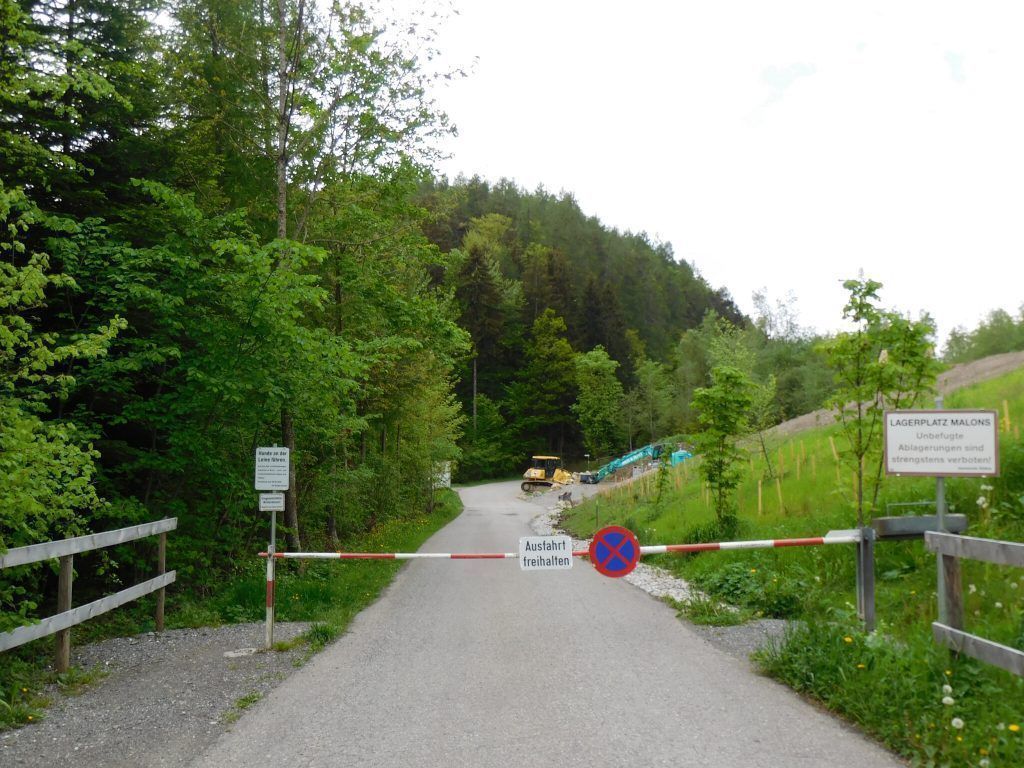 Bodenaushubdeponie Malons ist auf Schiene