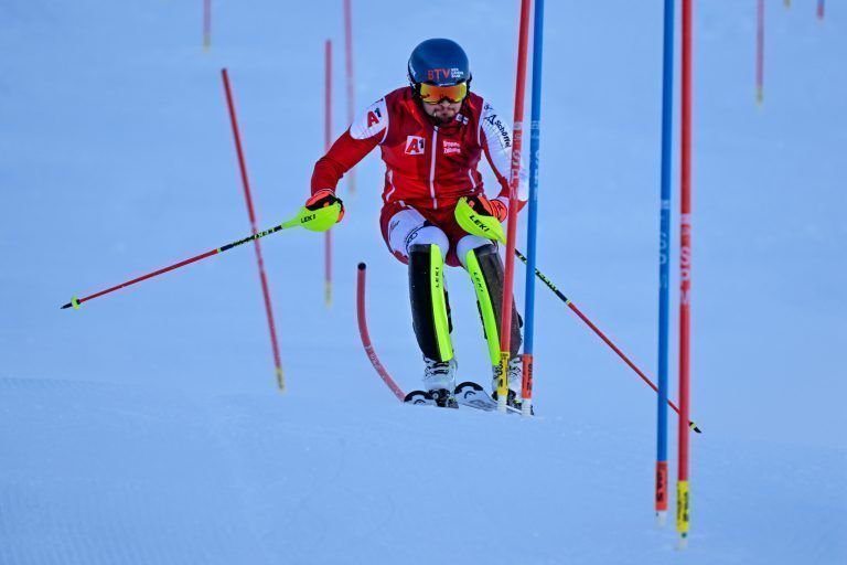 Gerade in den engen Torpassagen fühlt sich Johannes Strolz pudelwohl. Jetzt gilt es, die Trainingsergebnisse umzusetzen. <span class="copyright">gepa</span>