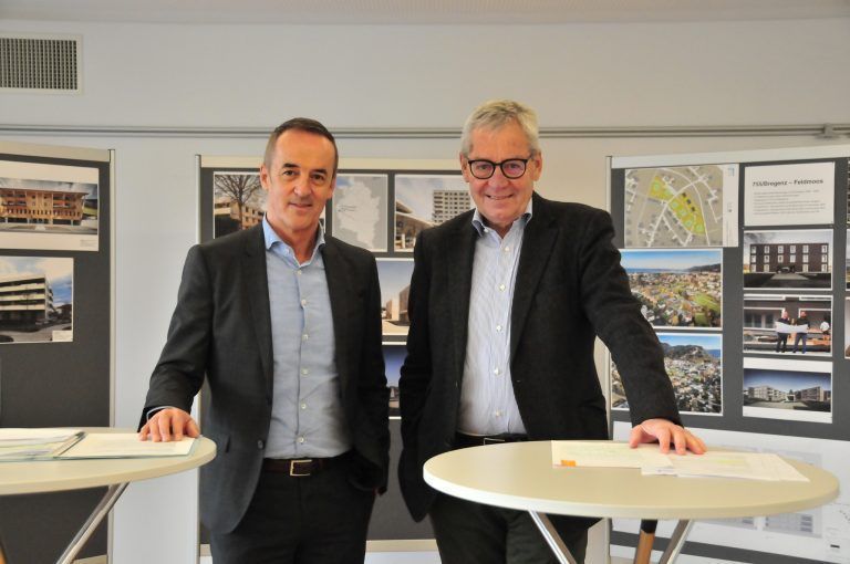 Vogewosi-Geschäftsführer Hans-Peter Lorenz  und der Aufsichtratsvorsitzende Karlheinz-Rüdisser, legten Bilanz des gemeinnützigen Siedlungsunternehmens für das Jahr 2021. <span class="copyright">FA</span>